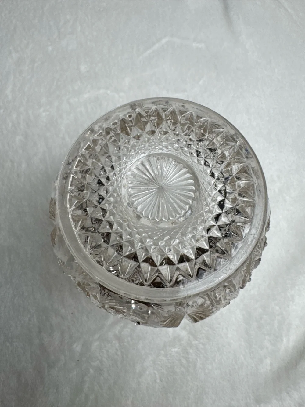 N/A intricately cut